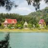 Озеро Най Харн: отели поблизости