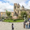 Murillo Square – hotely poblíž