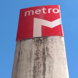 Quinta das Conchas Metro Station
