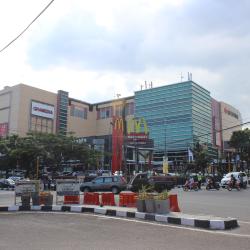 Mall Istana Plaza