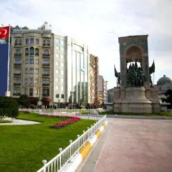탁심 광장, 이스탄불