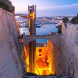 Barrakka Lift, Valletta