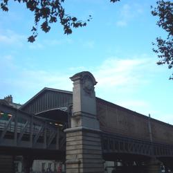 Quai de la Gare Metro Station