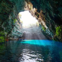 Пещерата Мелисани