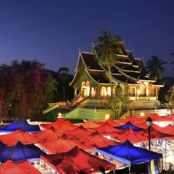 Marché de nuit de Luang Prabang, Luang Prabang