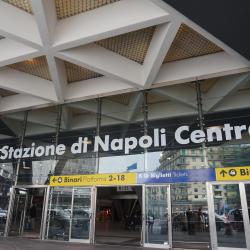 Napolin päärautatieasema