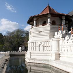 Temple of Tooth Relic