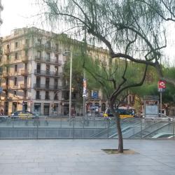 Estação de Metro de Universitat