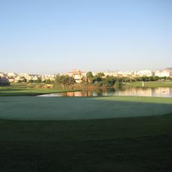 CLB chơi golf Alicante Golf