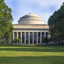 MIT - Instituto de Tecnologia de Massachusetts