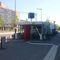 Neðanjarðarlestarstöðin við Wibautstraat