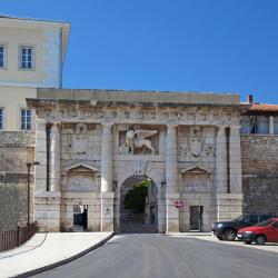 Puerta de Zara