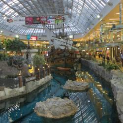 Shopping West Edmonton Mall, Edmonton