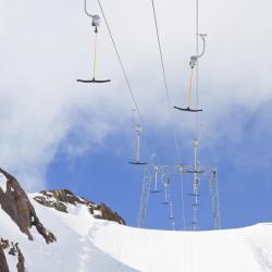 7 nains Ski Lift