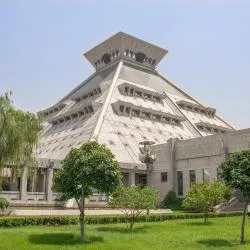 河南博物院, 鄭州市