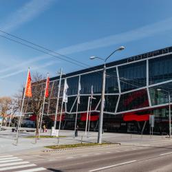 Zimní stadion Ondreje Nepelu