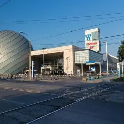 AFIコトロチェニ, ブカレスト