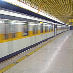 Estación de metro Dergano