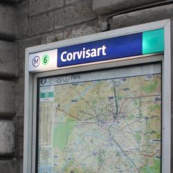 Corvisart Metro Station