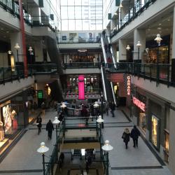 nakupovalni center Eaton Centre Montreal
