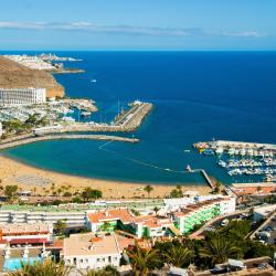 Pantai Playa de Amadores