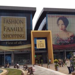 Centro comercial Golden Hall, Atenas