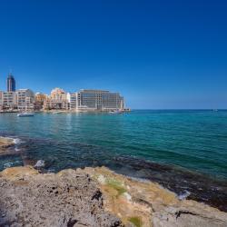 Spinola Bay, St Julian's