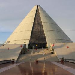 Monumento Yogya Kembali