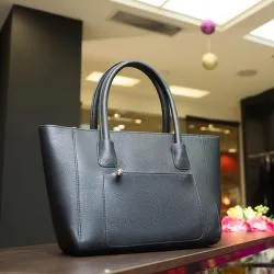 아카시아 몰, 캄팔라