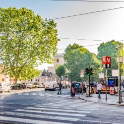 Estación de metro Ottaviano - San Pietro