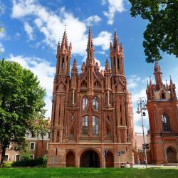 Iglesia de Santa Ana, Vilna