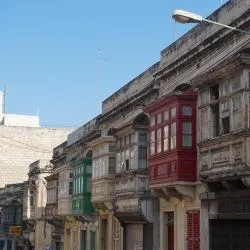 Manuel Dimech Street, スリーマ