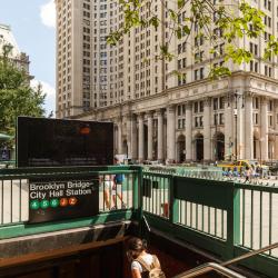 Станция метро Brooklyn Bridge – City Hall