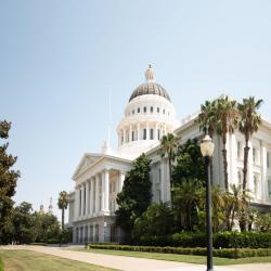 加利福尼亞州議會大廈（California State Capitol and Museum）