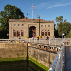Hệ thống dẫn nước Hiram M Chittenden Locks (Ballard Locks)
