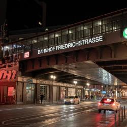 สถานี Friedrichstraße underground station