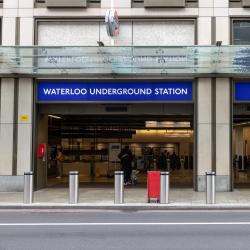 Stazione di Londra Waterloo