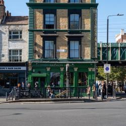 Bethnal Green  Tube Station