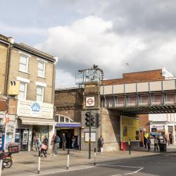 Shepherd's Bush Market (lignes Hammersmith et Circle)