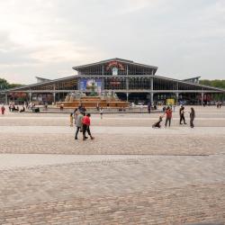 Trung tâm văn hóa Grande Halle de la Villette