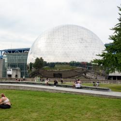 Parc de la Villette parkas