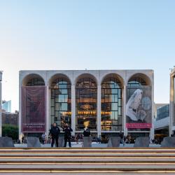 Lincoln Center-listamiðstöðin