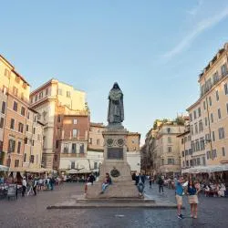 Campo de' Fiori, Rome