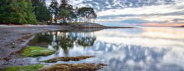 Galiano Island konumundaki evcil hayvan dostu oteller