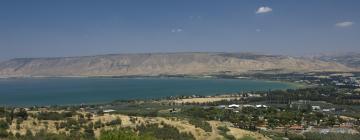 Lodges in Sea of Galilee