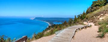 Sleeping Bear Dunes – hotely