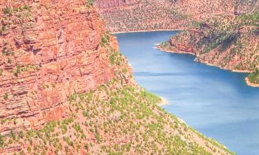 Flaming Gorge – hotely