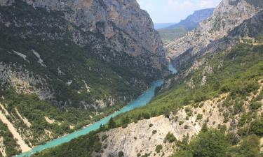 Chaty v regionu Verdon Natural Regional Park