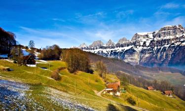 Domki górskie w regionie Gstaad Saanenland
