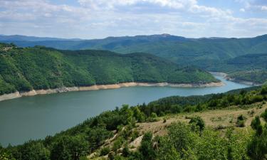 Хотели с басейни в района на Област Кърджали